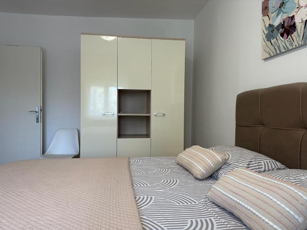 Luxury Apartment Petra With Private Pool ザダル エクステリア 写真